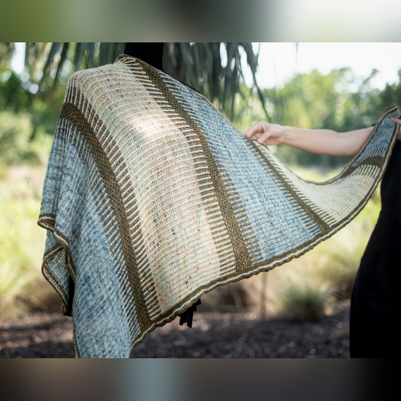 Handcrafted Avantgarde Contemporary Casual Light Wool Blue Brow Yellow Knit Wrap - Picture 11 of 12